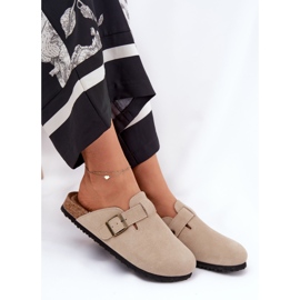 Big Star Wildleder -Flip -Flops Frauen -Clogs mit einem großen Star RR274A385 Beige Schnalle 6