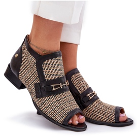 Frauen Lederstiefel mit nackten Fingern Maciejka 06934-39/00-1 Schwarz und Beige 10