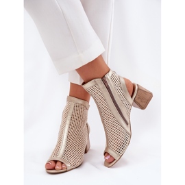 Damen-Leder-High Heels mit einer offenen Maciejka-Ferse 06899-25 Golden-Bege beige 3