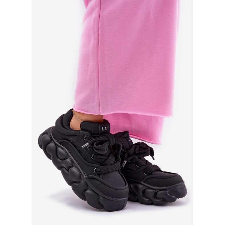 Damen -Leder -Sneaker auf der massiven Plattform GOE RR2N4044 Schwarz 1