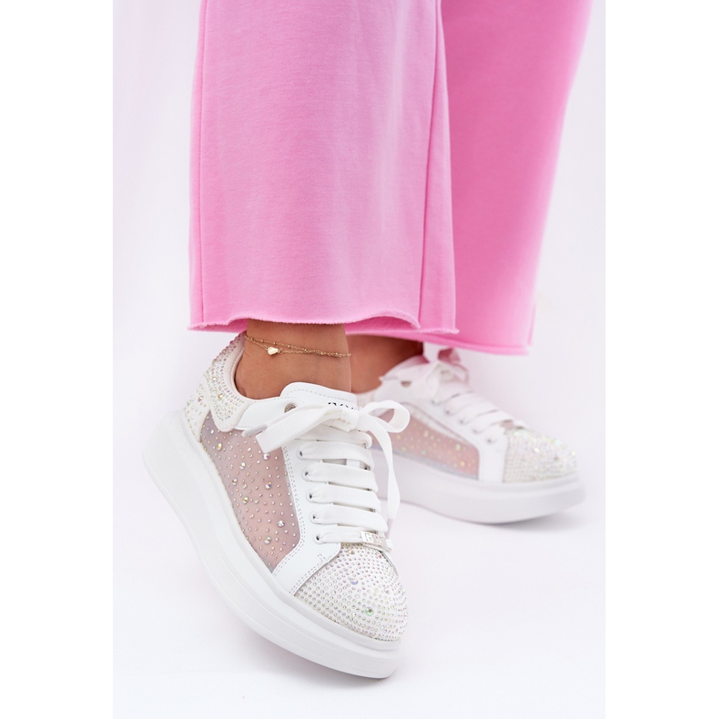 Dekorierte Turnschuhe auf der GOE RR2N4003 Weiße Plattform 2