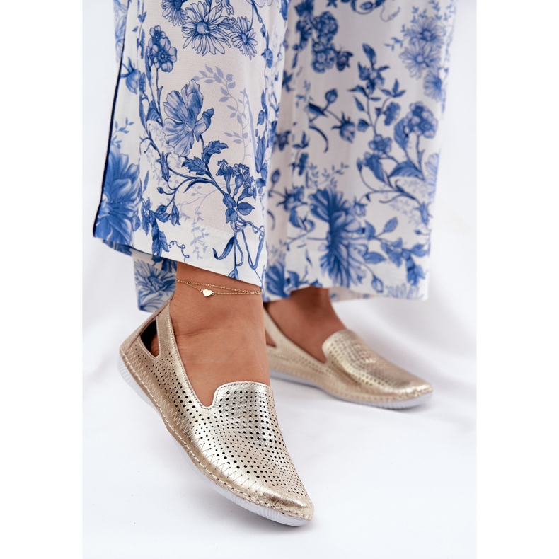 Openwork Ballerinas aus natürlicher Leder Artiker 56C2694 PLN golden 2