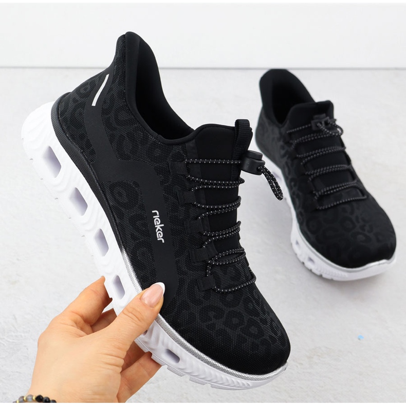 Frauen Sportschuhe im Leopardendruck Rieker M6066-01 schwarz 1