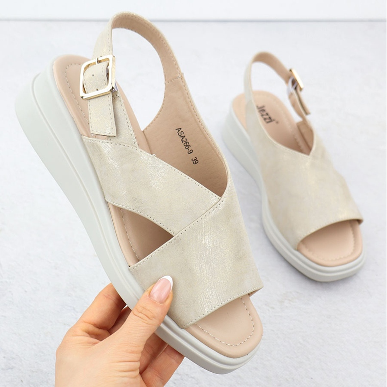 Frauensandalen auf Keilen Golden Jezzi ASA266-9 1