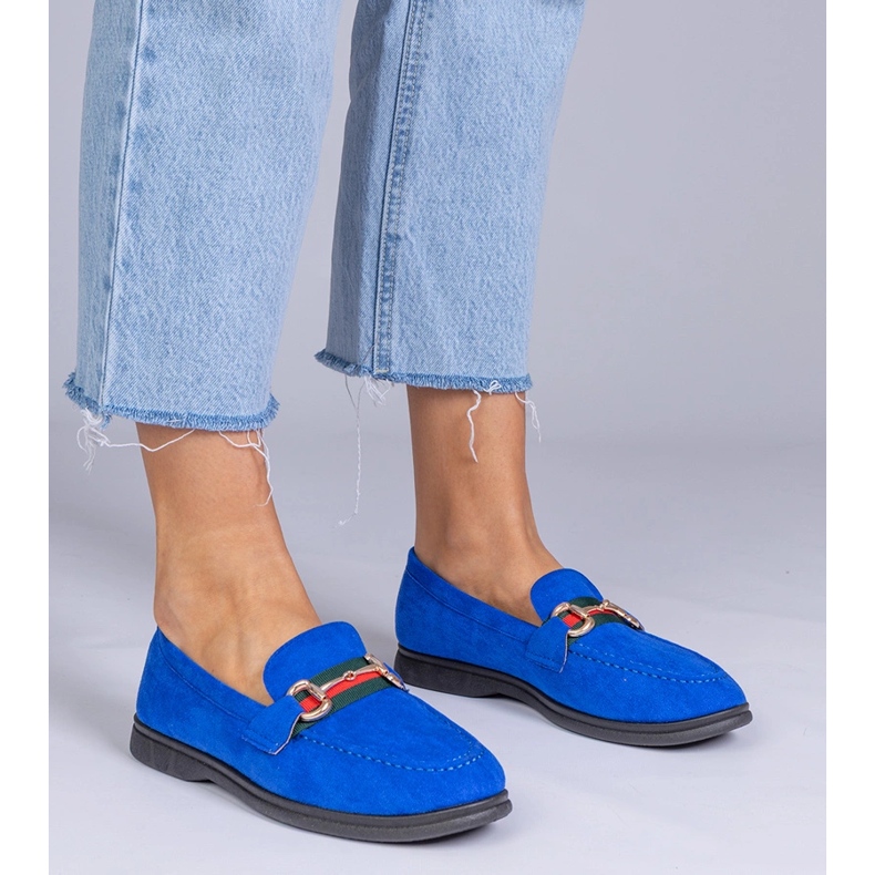 Blaue Slipper aus Ekozamsz mit einer goldenen Dekoration 1