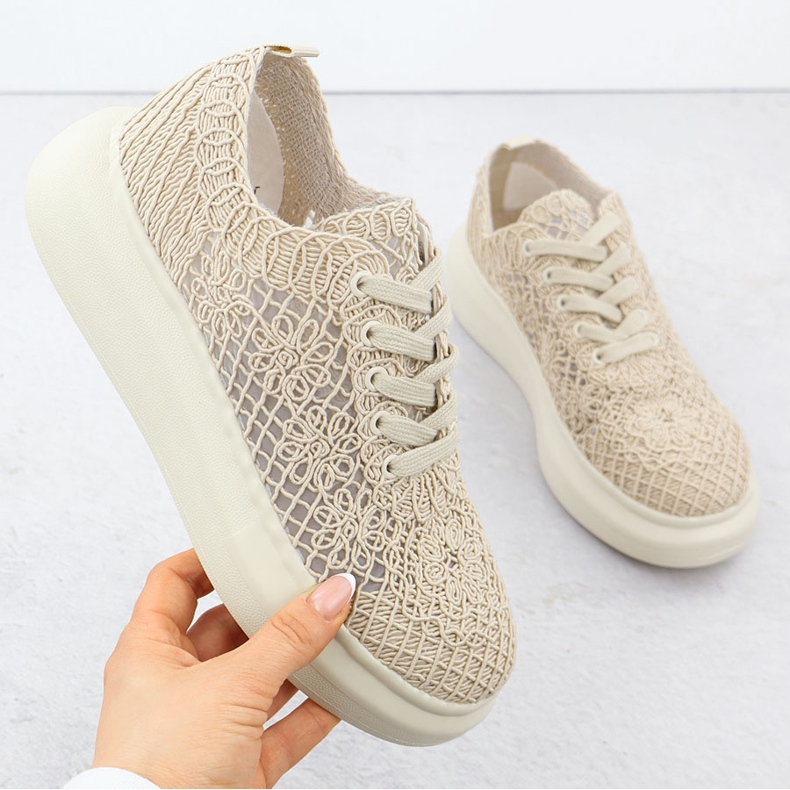 Frauenschuhe auf der Plattform Beige Vinceza 17371 1