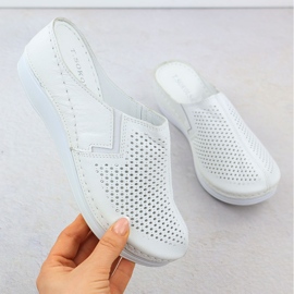 Damen-Leder-Hausschuhe aufgebaut Openwork White T.Sokolski L25-164 weiß 1