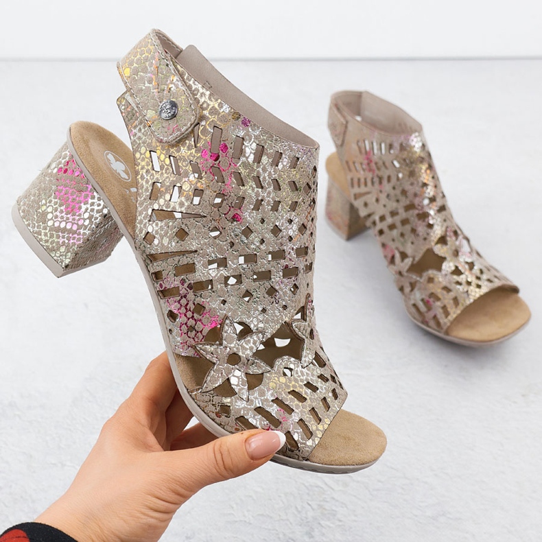 Frauen Sandalen aufgebaut Openwork Rieker 64780-90 mehrfarbig 1