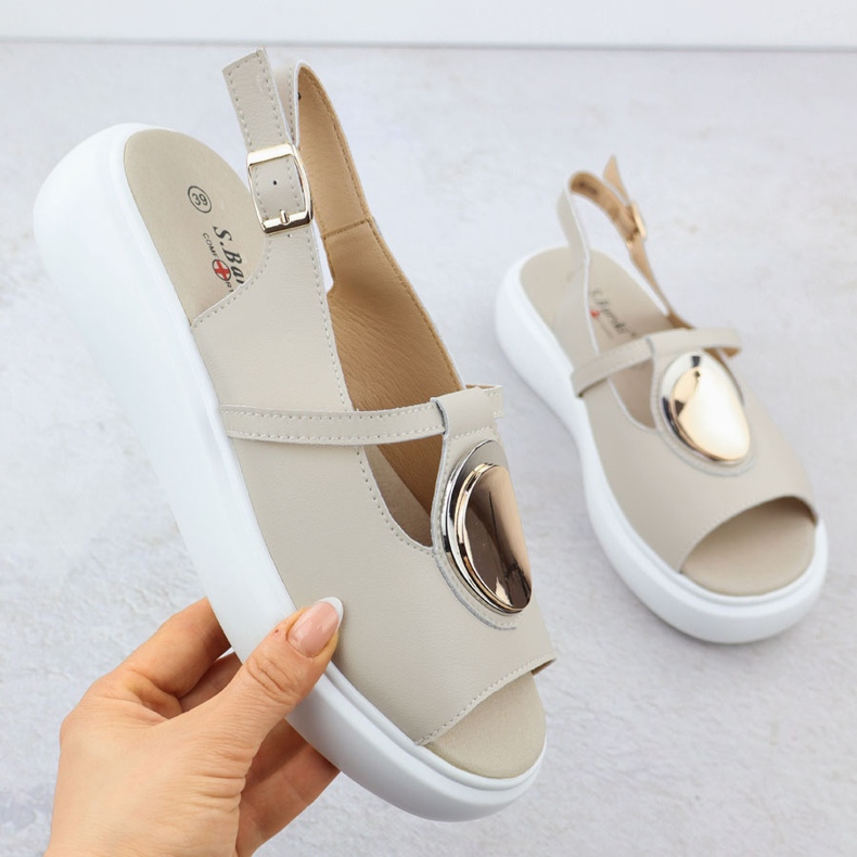 Damen-Ledersandalen auf der Plattform Beige S.Barski GR51-603 1