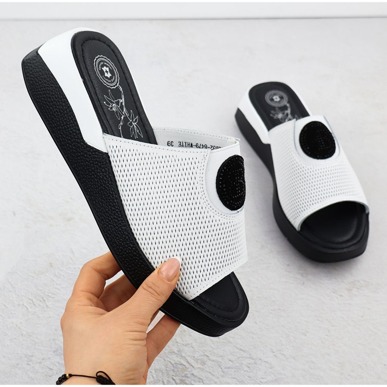 Frauen Leder Flip Flops bequem weiße Jezzi 8479 1