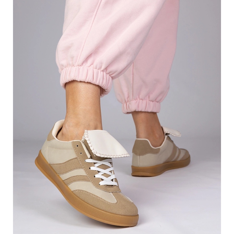 Beige Sneakers Frauensport -Sneaker 2