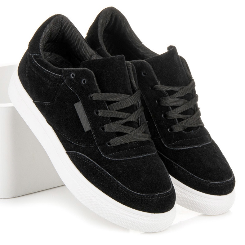 Turnschuhe auf der Plattform schwarz 1