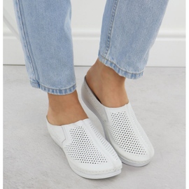 Damen-Leder-Hausschuhe aufgebaut Openwork White T.Sokolski L25-164 weiß 6