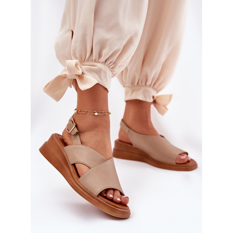 Jezzi Frauensandalen auf Keil mit Öko -Leder Beige 2