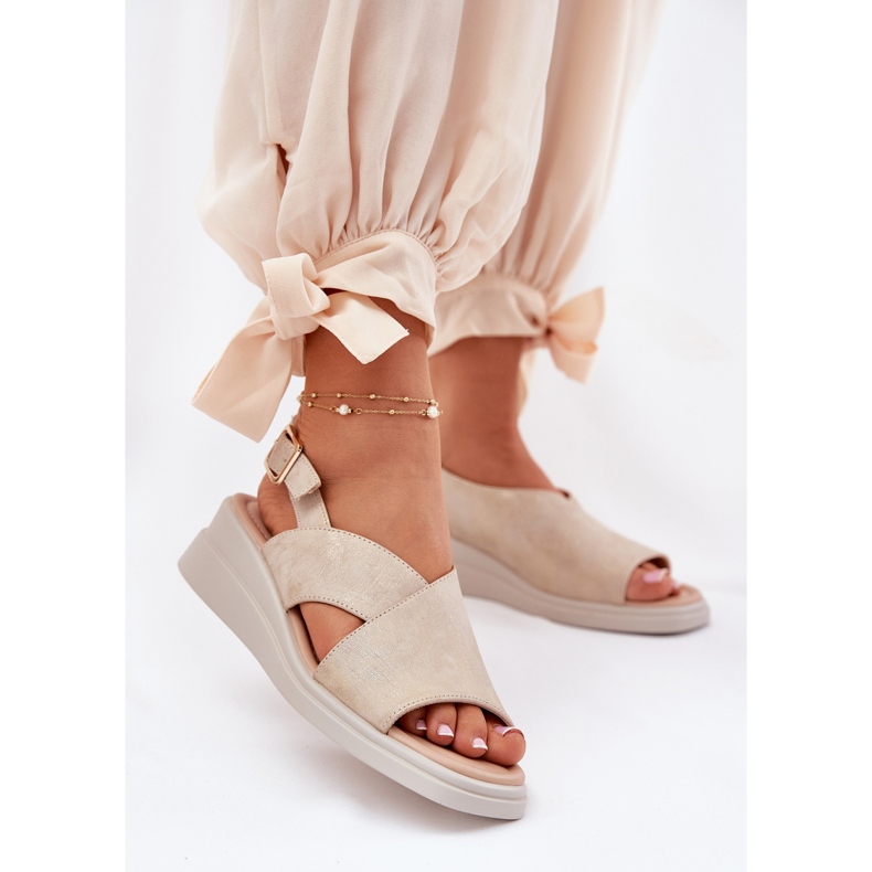 Jezzi Frauensandalen für einen Keil mit umweltgoldenem Leder mit Ökoder Leder 2