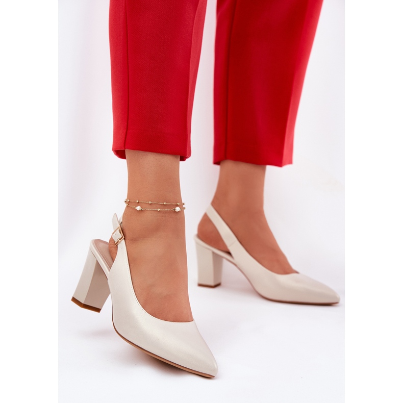 Bequeme Pumpen auf dem Sergio Leone SK162 Perlenpfosten beige 2