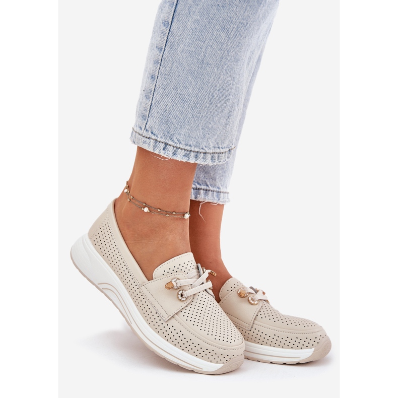 Lederschuhe aus natürlichen Leder auf der Artikers 56C2102 Beige Plattform 1