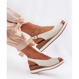 Ledersandalen auf dem Artiker 56C2316 Light Basic beige 6