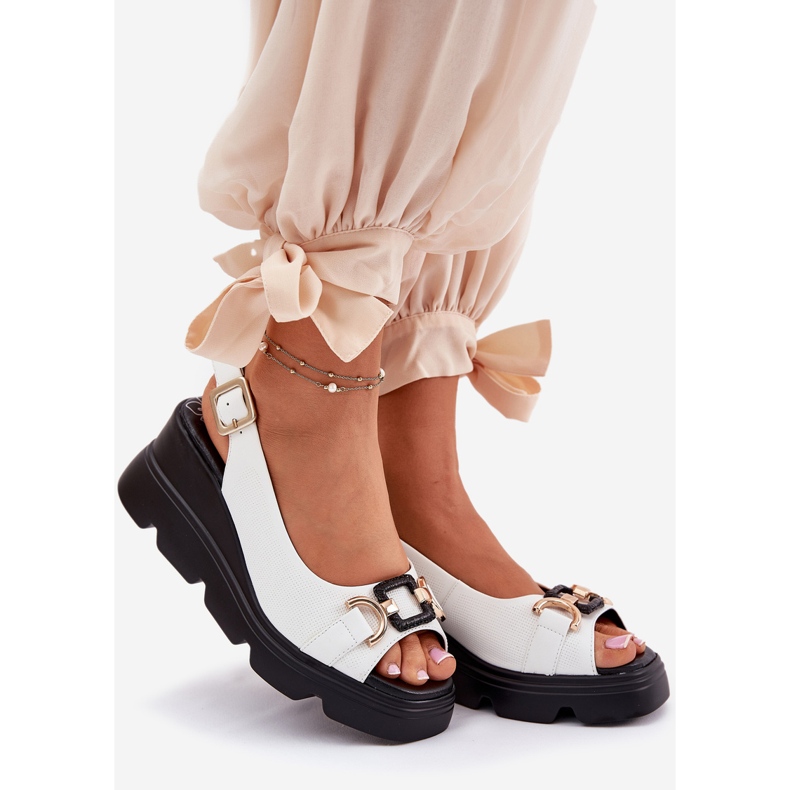 ARTIKER Damen -Ledersandalen auf Keil und Plattform mit Dekoration Artker 56C1588 Weiß 1