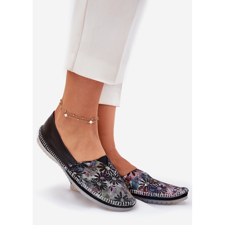 Leder-Ballerinas mit einem Muster Maciejka T1930-39 Schwarz 1