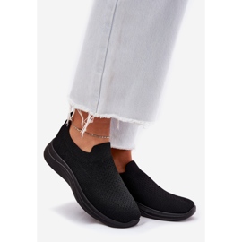 Schwarze Slip-On-Sportschuhe für Damen aus Stoff 1