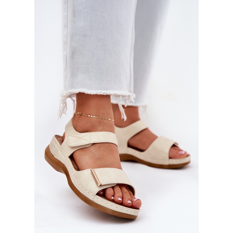 Evento Bequeme Damenklettsandalen golden 2