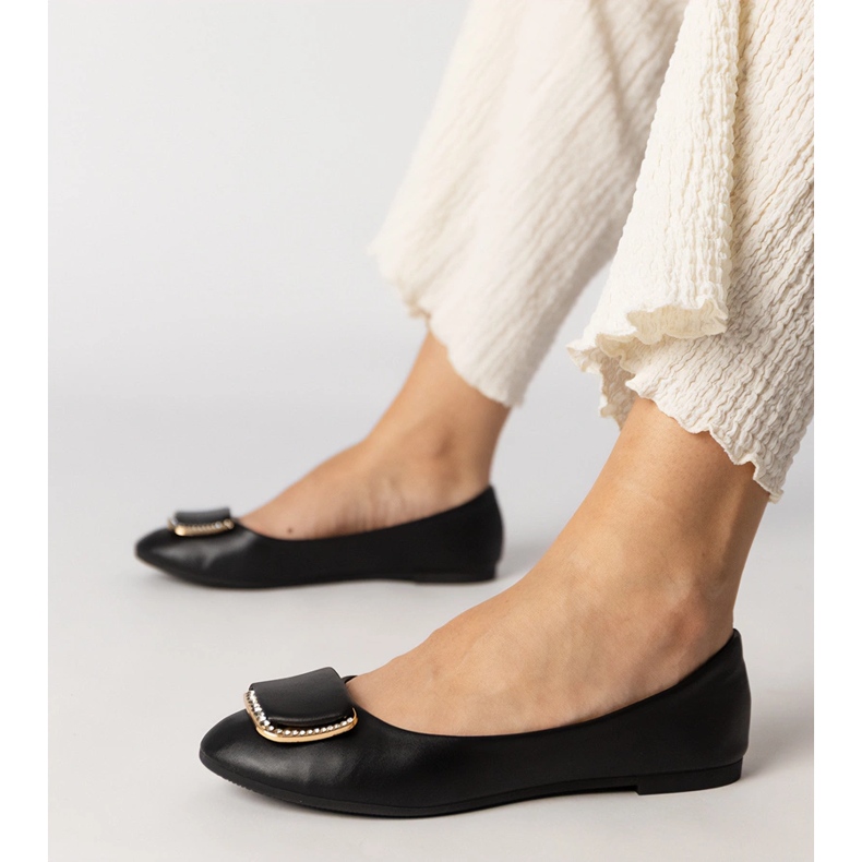 Schwarze Frauen -Ballerinas mit Zirkonen 2