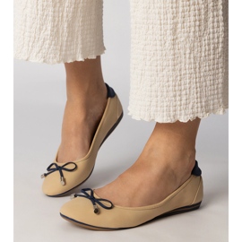 Beige Ballerinas verziert mit einer Schleife von Maddalena 5