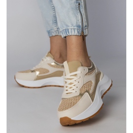 Beige Sportsneaker mit einem geflochtenen Einsatz 3