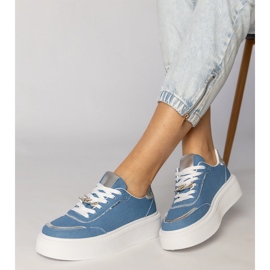 Denim -Turnschuhe mit Glitzer und Zirkonen dekoriert blau 1