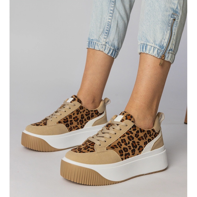 Frauen -Leoparden -Sneaker aus Ekozamszu braun 1