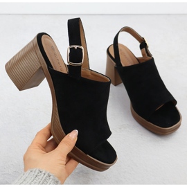 Wildleder -Sandalen für Frauen auf dem Black Potocki Post 54313 schwarz 1