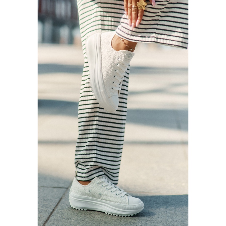 Frauen-Sneaker mit Stickerei auf der Plattform Lee Cooper LCW-25-31-3465L Weiß 2
