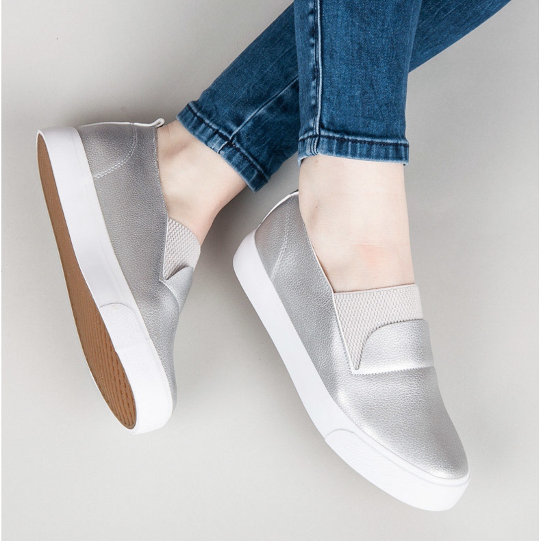 L&H Silberne Slipons grau 1