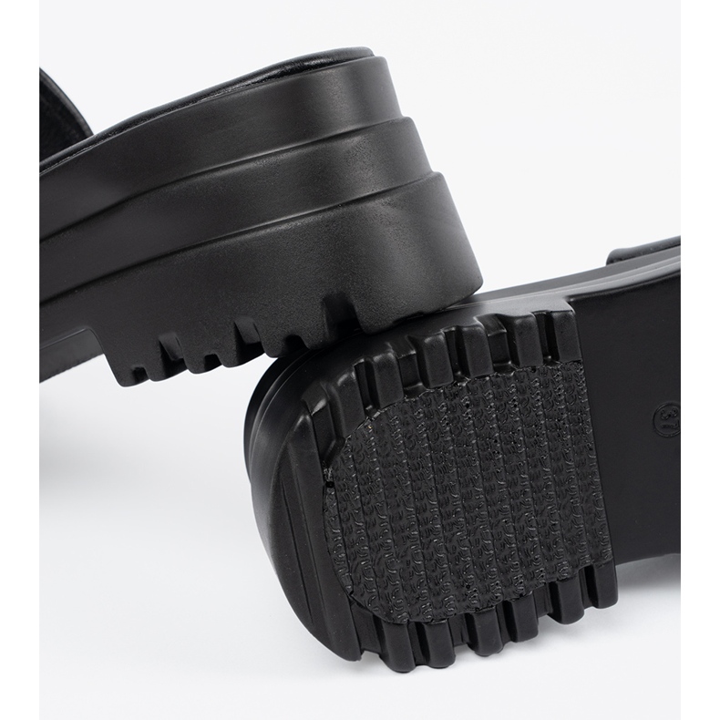 Seastar Schwarze Plateaupantoffeln 1