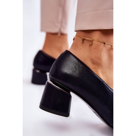 Lederpumpen mit einer Ornament Laura Messi 2487 Marineblau 4