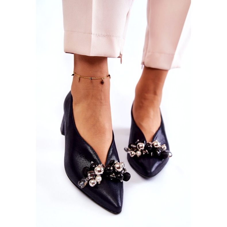 Lederpumpen mit einer Ornament Laura Messi 2487 Marineblau 2