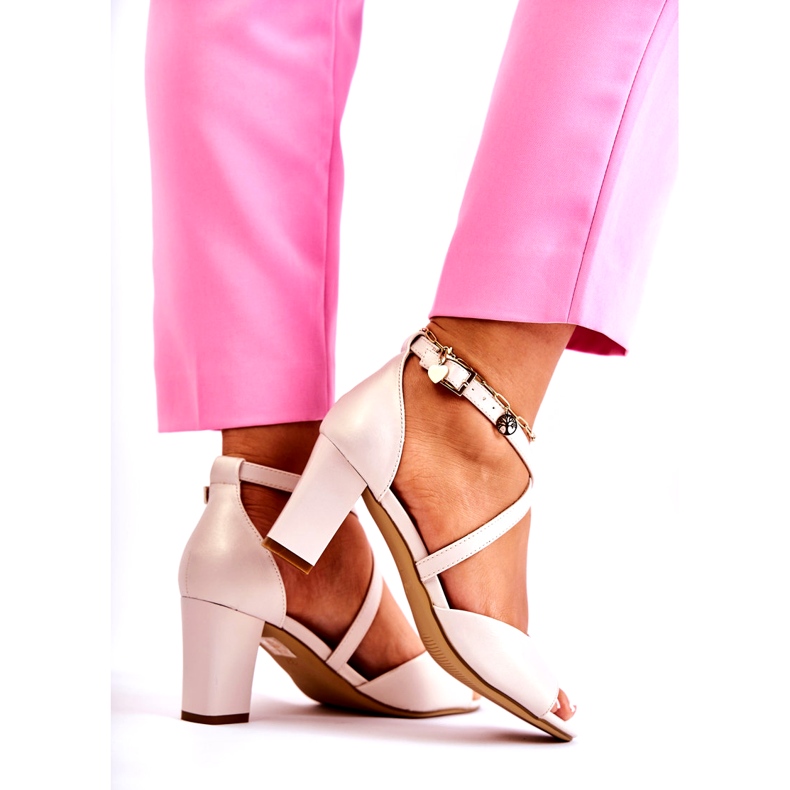 Sergio Leone Sandalen auf der Post Beige Perle 4