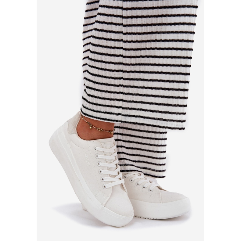 Big Star Frauenmaterial -Sneaker auf der großen weißen Plattform der großen Star RR274463 1