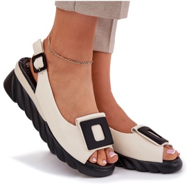 ARTIKER Damen -Ledersandalen mit einem Keil mit Dekoration Artker 56C1570 Beige 7
