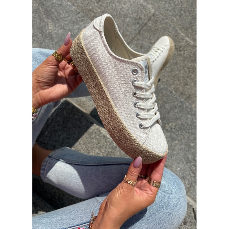 Frauen-Sneaker auf der Plattform mit dem Lee Cooper LCW-25-02-3284 Braid beige 1