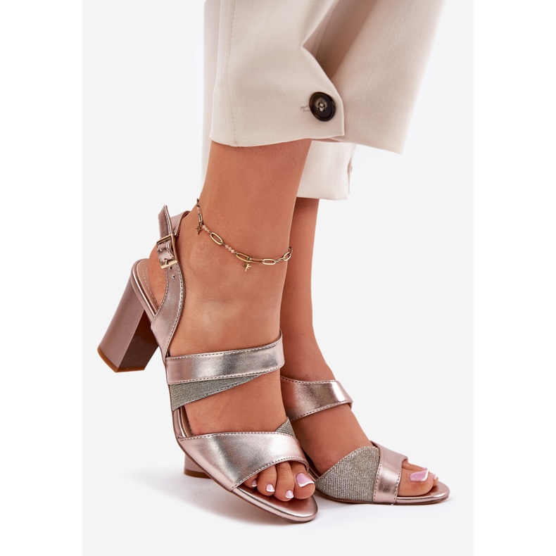 Frauensandalen auf der Sergio Leone SK866 Pink Säule golden 1