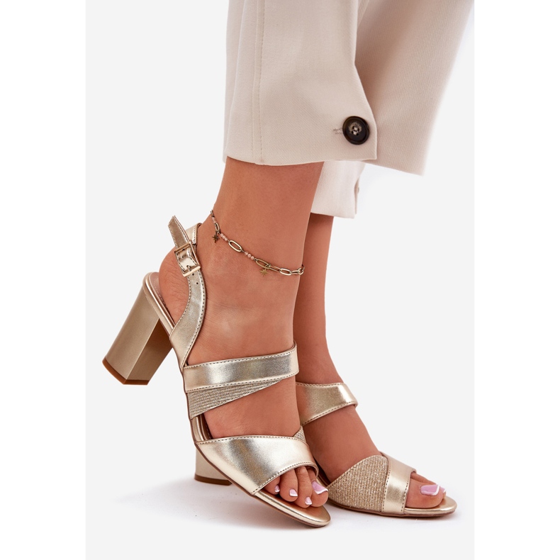 Frauensandalen auf dem Sergio Leone SK866 Post golden 1