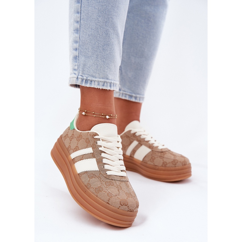 Niedrige Turnschuhe auf der Khaki -Plattform beige 2