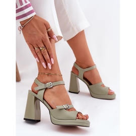 Damen -Ledersandalen für Frauen auf dem Vinceza 77110 Post Green grün 7