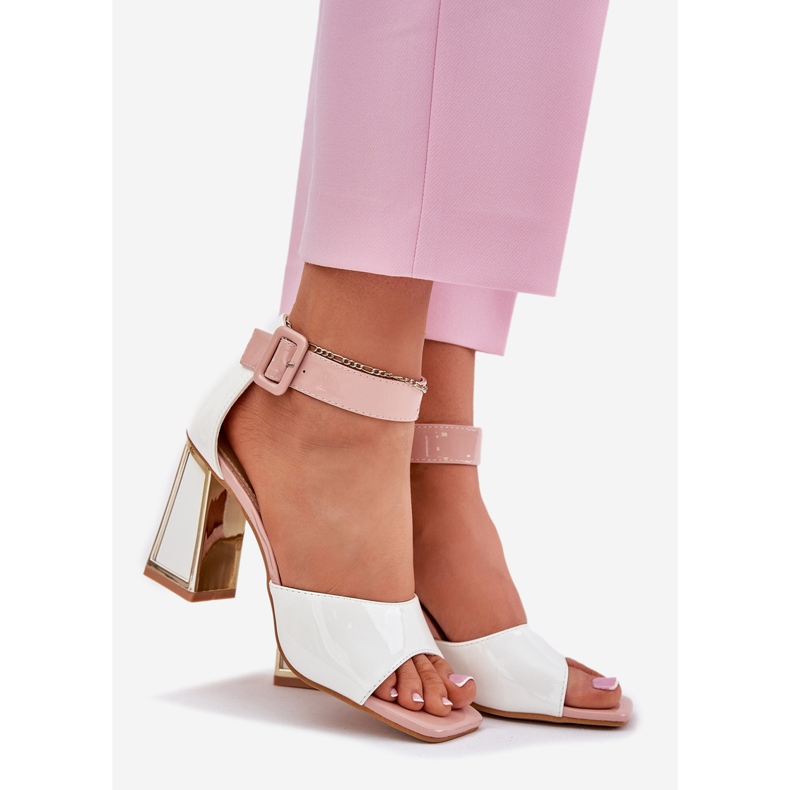 Bemalt Frauensandalen auf dem Vinceza 20266 White Post weiß 1