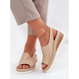 ARTIKER Damen -Ledersandalen für einen Keilartker 56C0919 Beige 3