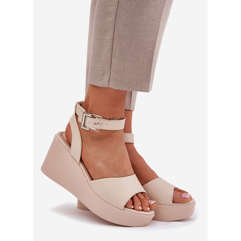 Damen Sandalen mit Keilabsatz Beige 1