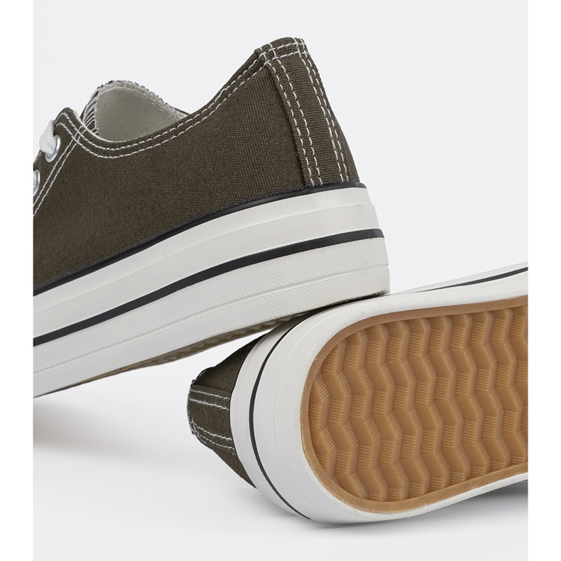 Dunkelgrüne Sneaker von Frauen 1