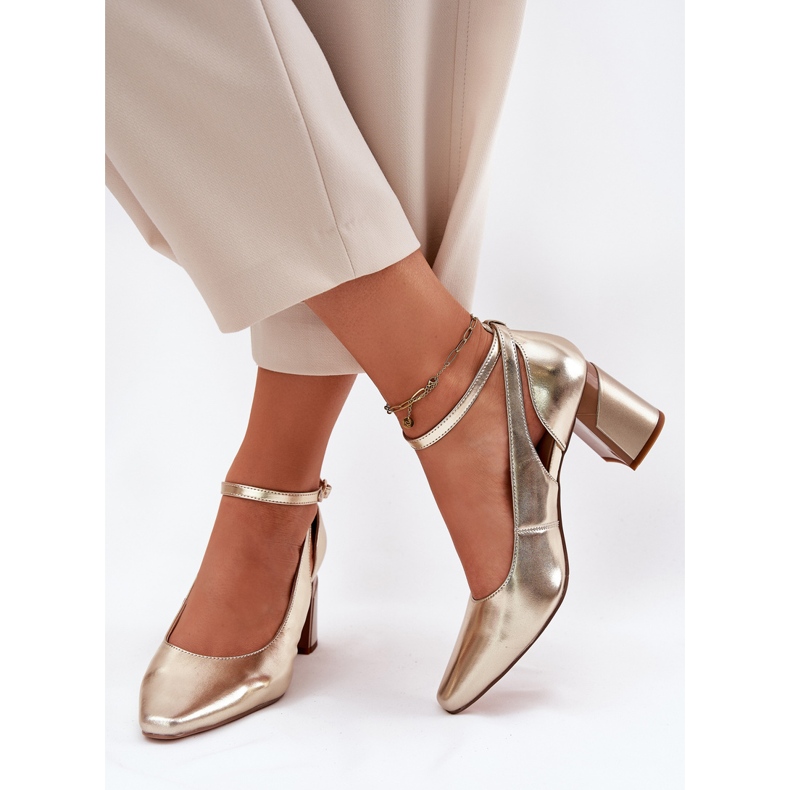 Lederpumpen auf dem Post Maciejka K6816-25 PLN golden 2